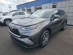 2021 Toyota Highlander Hybrid Xle vin: 5TDHARAH7MS011976