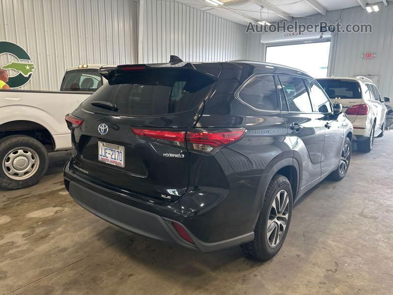 2021 Toyota Highlander Hybrid Xle vin: 5TDHARAH9MS509211