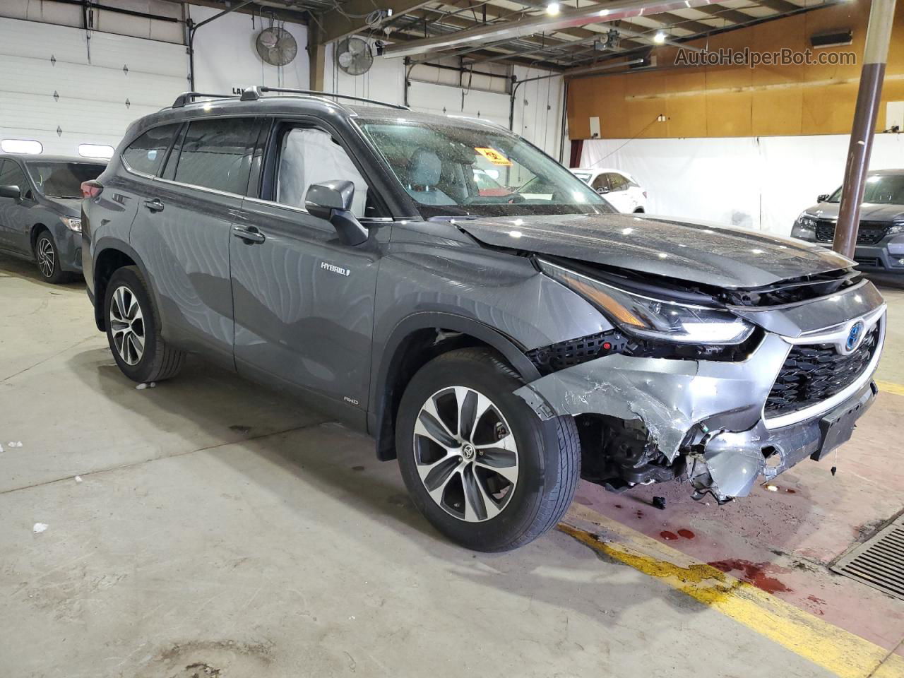 2021 Toyota Highlander Hybrid Xle Charcoal vin: 5TDHBRCH2MS522487