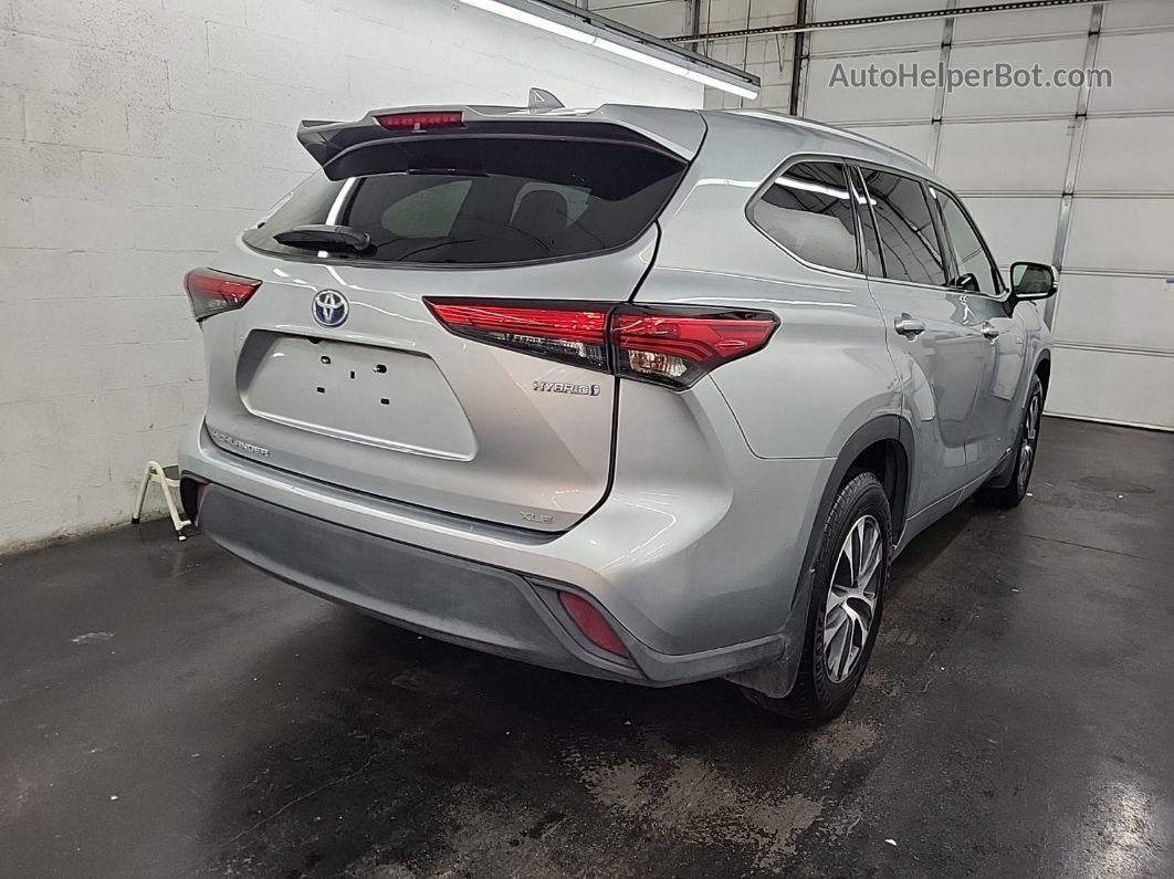 2021 Toyota Highlander Hybrid Xle vin: 5TDHBRCH6MS067191