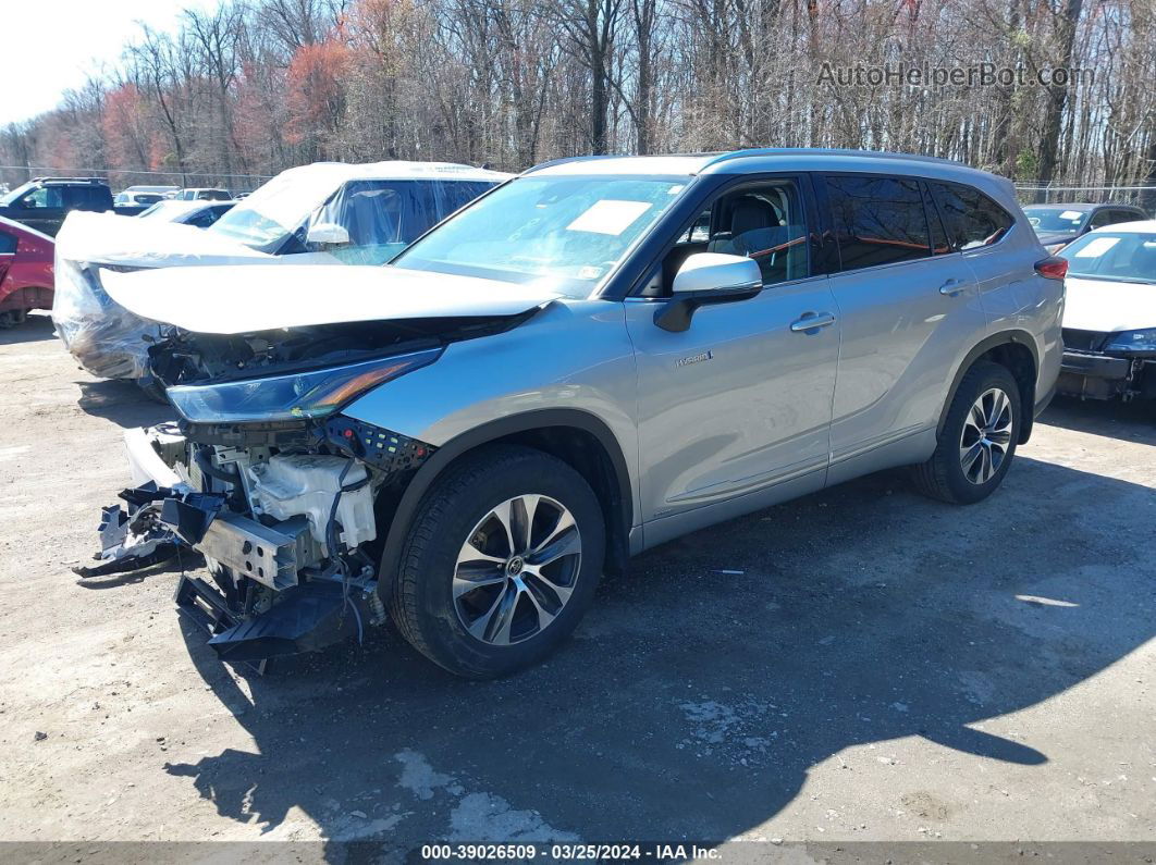 2021 Toyota Highlander Hybrid Xle Silver vin: 5TDHBRCH8MS534871