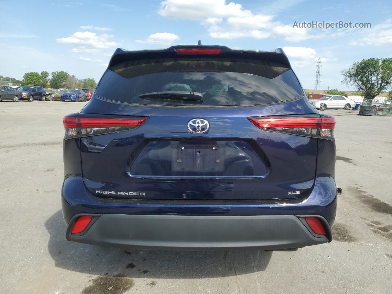 2021 Toyota Highlander Xle Blue vin: 5TDHZRAH5MS524409