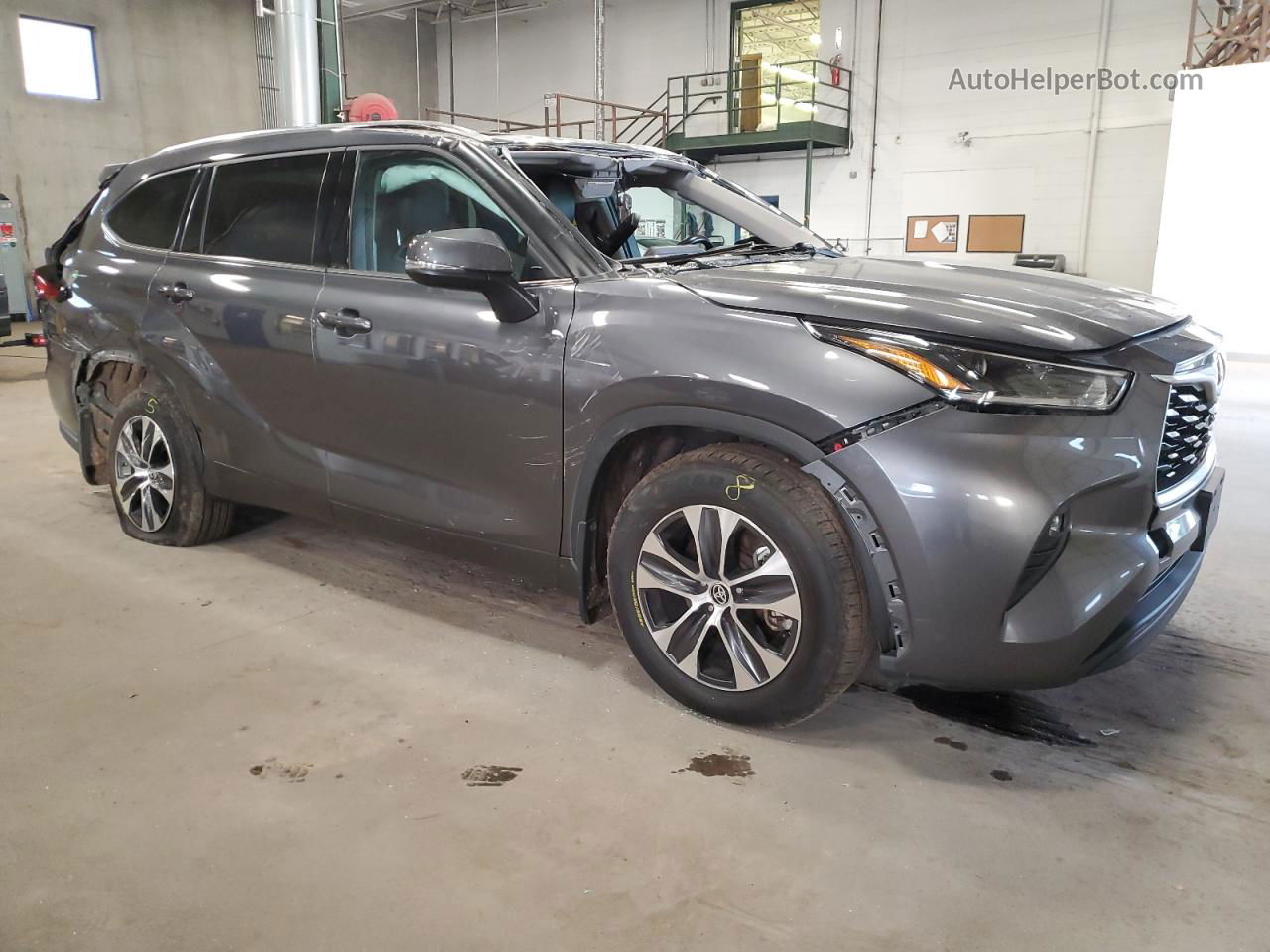 2021 Toyota Highlander Xle Gray vin: 5TDHZRBH0MS073310