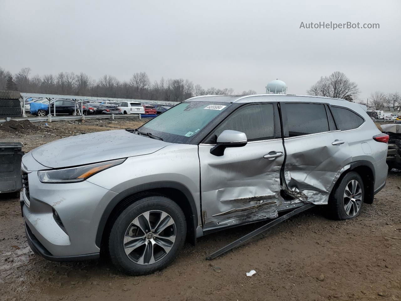 2021 Toyota Highlander Xle Серебряный vin: 5TDHZRBH9MS541860