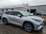 2021 Toyota Highlander Xle Silver vin: 5TDHZRBH9MS541860