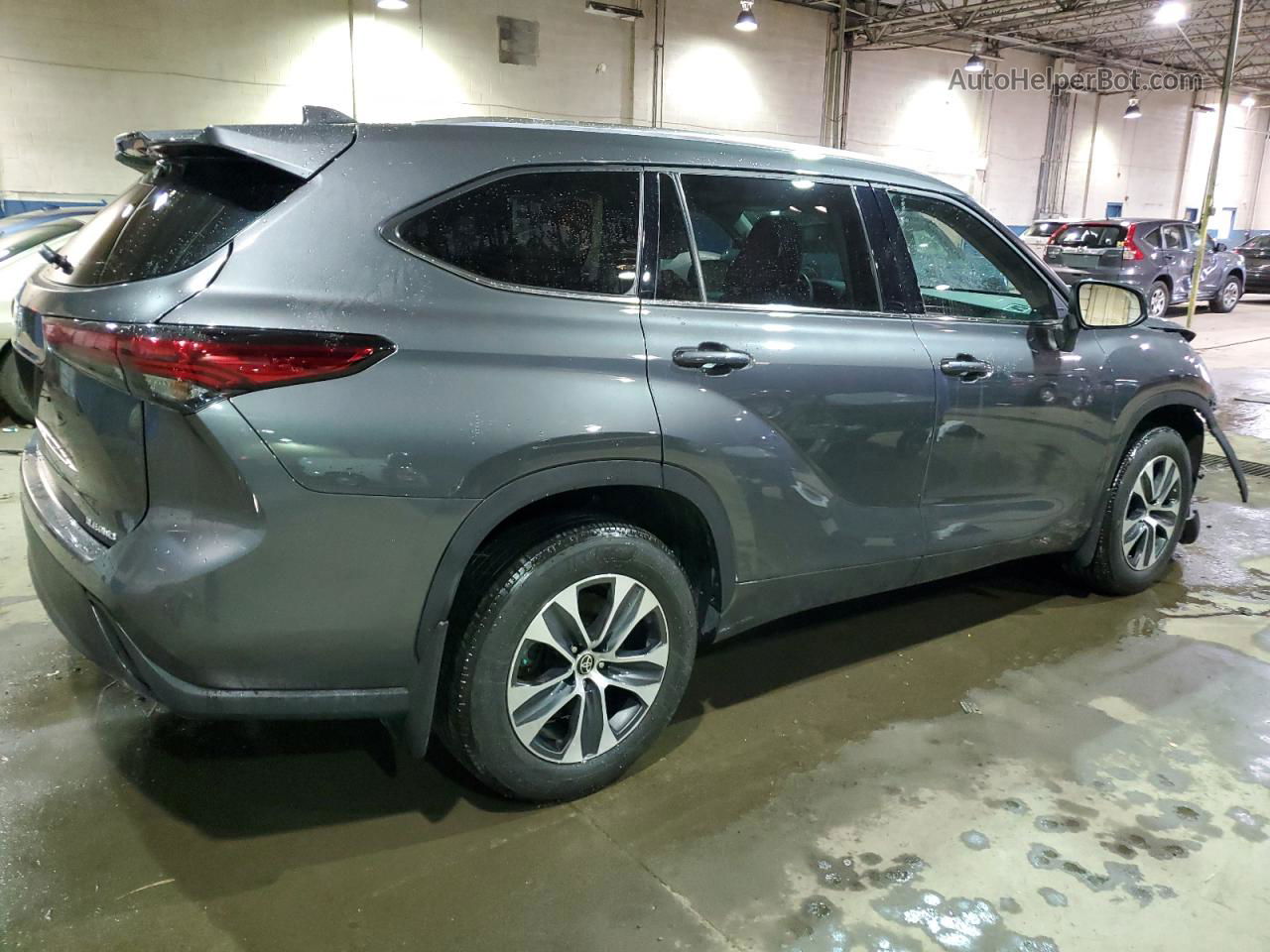 2021 Toyota Highlander Xle Charcoal vin: 5TDHZRBHXMS153570