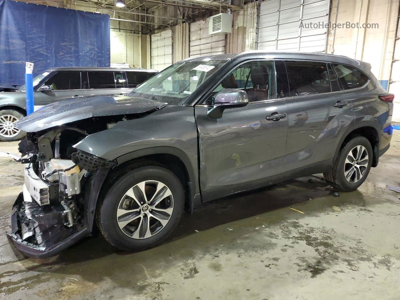 2021 Toyota Highlander Xle Charcoal vin: 5TDHZRBHXMS153570