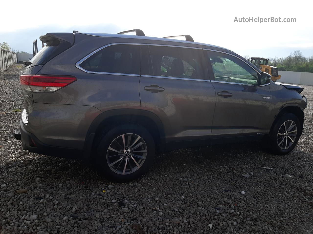 2019 Toyota Highlander Hybrid Gray vin: 5TDJGRFH4KS065872