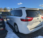 2015 Toyota Sienna Le 7 Passenger vin: 5TDJK3DC2FS107979