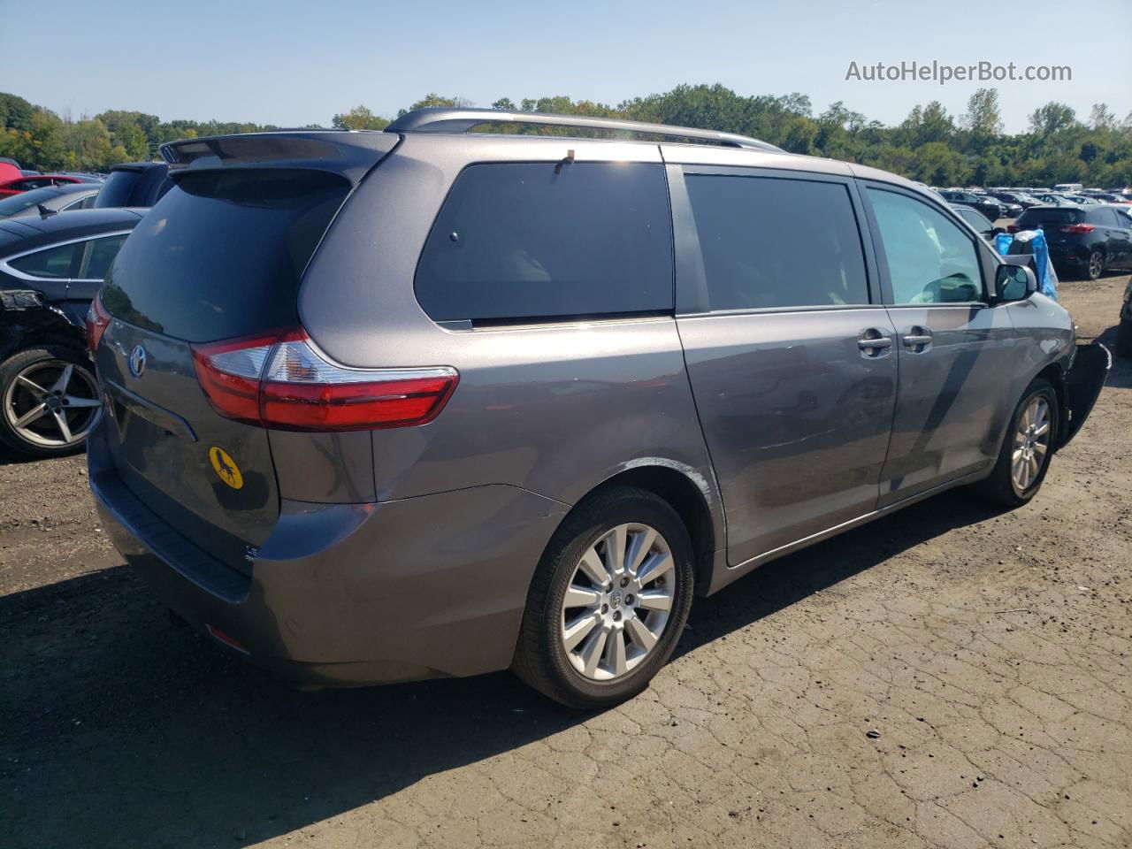 2015 Toyota Sienna Le Gray vin: 5TDJK3DC3FS128369