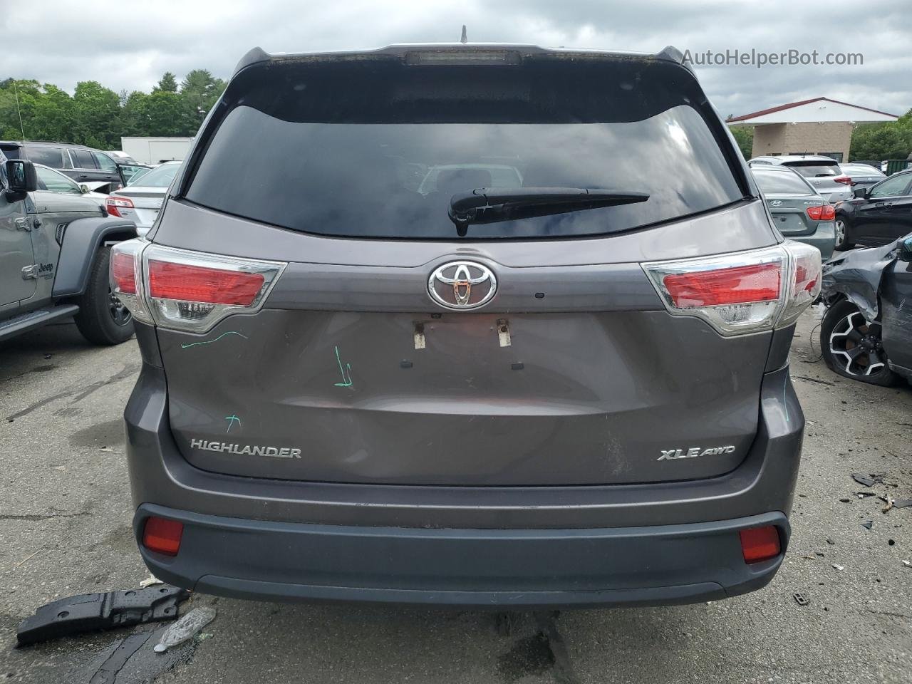 2016 Toyota Highlander Xle Серый vin: 5TDJKRFH1GS302324