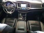 2016 Toyota Highlander Xle Серебряный vin: 5TDJKRFH1GS502877