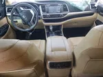 2016 Toyota Highlander Xle Белый vin: 5TDJKRFH3GS271609