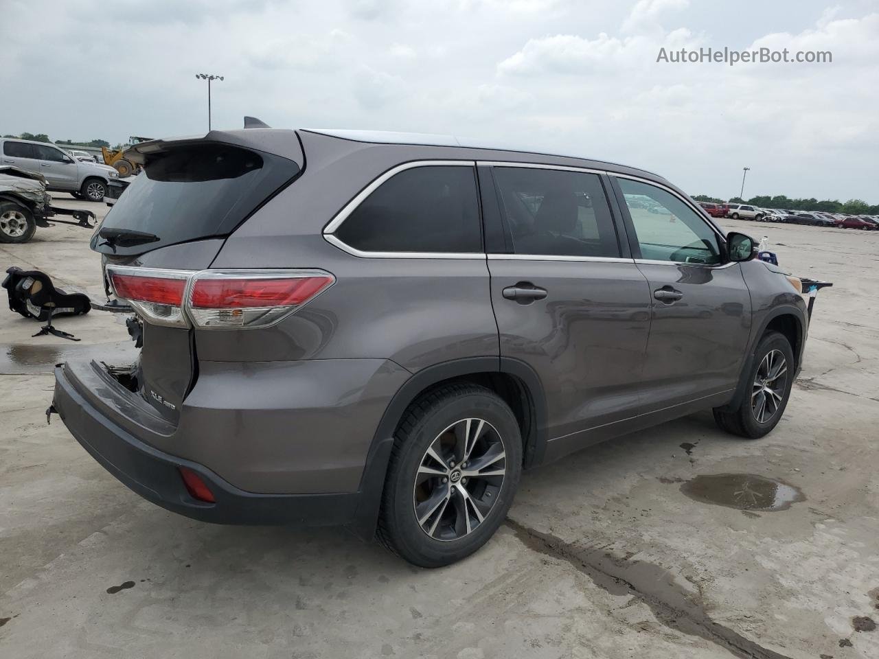 2016 Toyota Highlander Xle Серый vin: 5TDJKRFH3GS504131