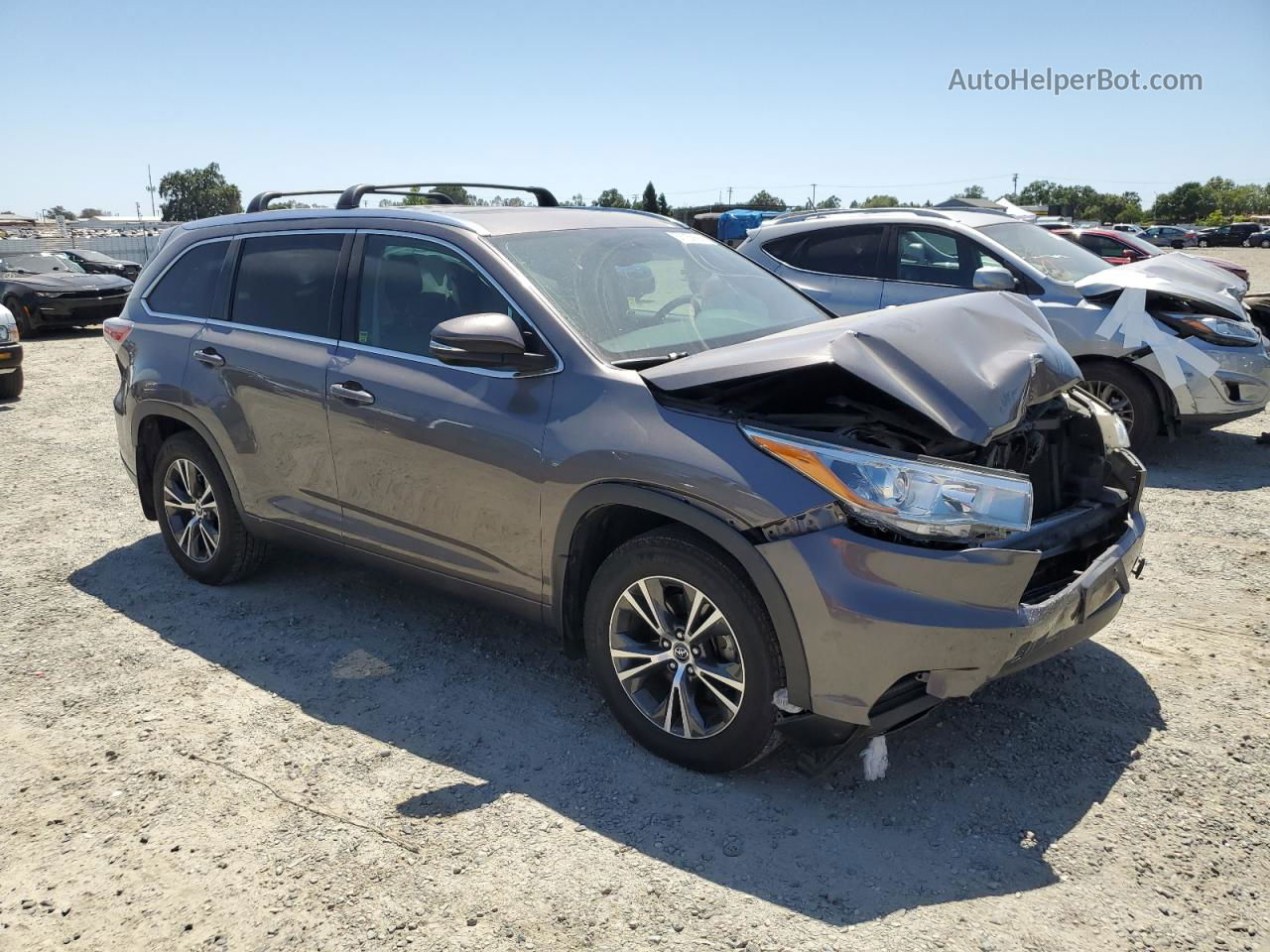 2016 Toyota Highlander Xle Gray vin: 5TDJKRFH5GS353373