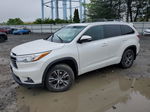 2016 Toyota Highlander Xle White vin: 5TDJKRFH6GS255808