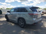 2016 Toyota Highlander Xle Silver vin: 5TDJKRFH8GS243367