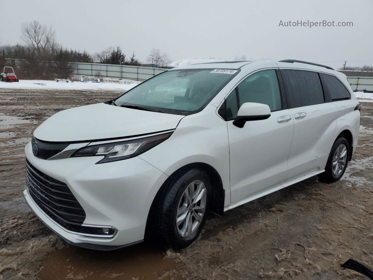 2022 Toyota Sienna Xle Белый vin: 5TDJRKEC0NS104078