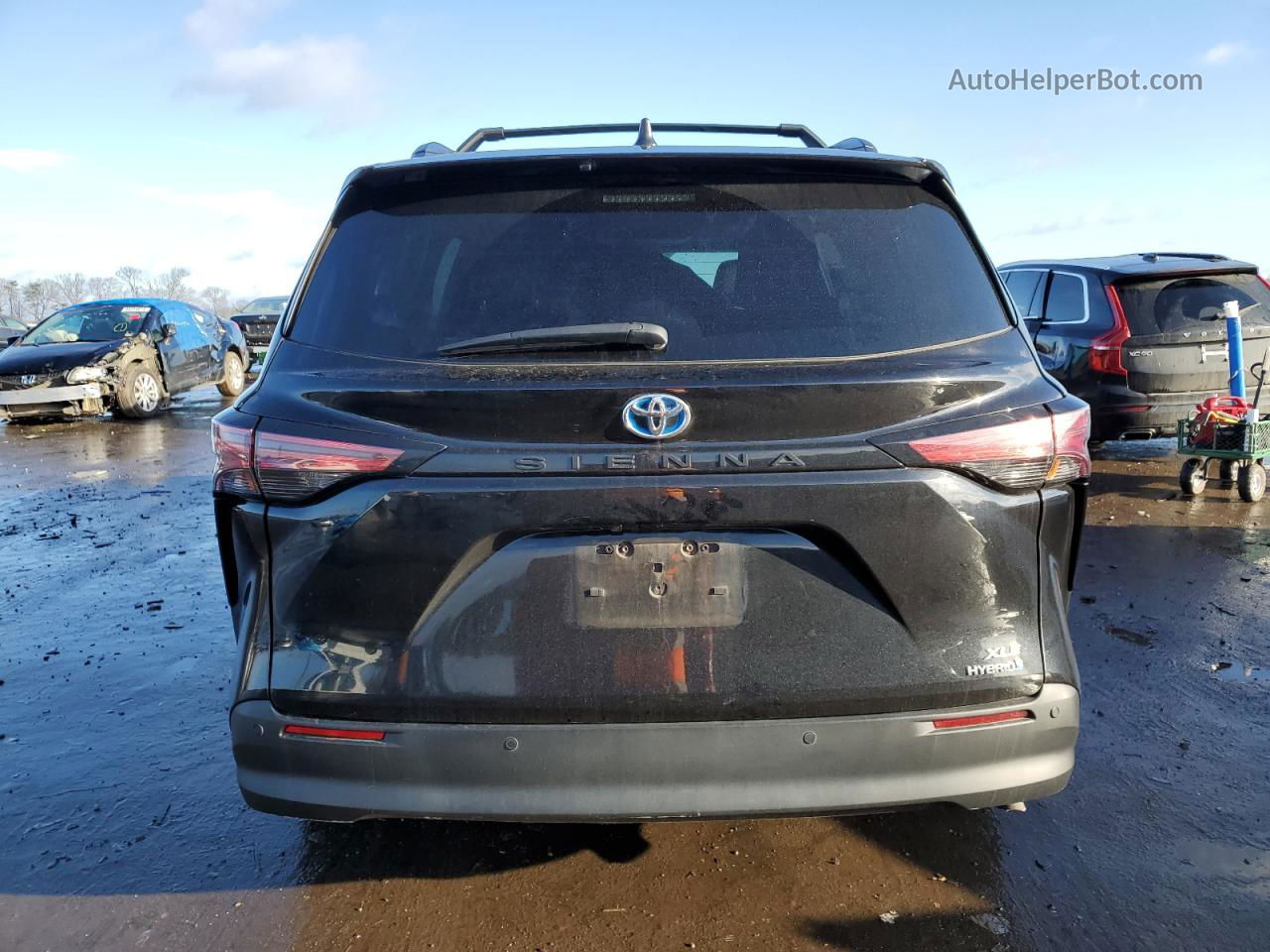 2022 Toyota Sienna Xle Черный vin: 5TDJRKEC7NS079115