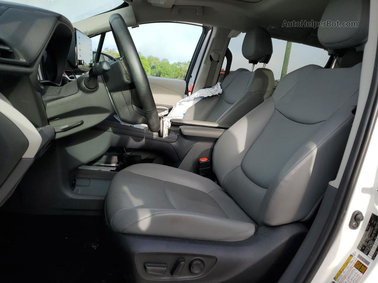 2022 Toyota Sienna Xle Белый vin: 5TDJRKEC8NS097185