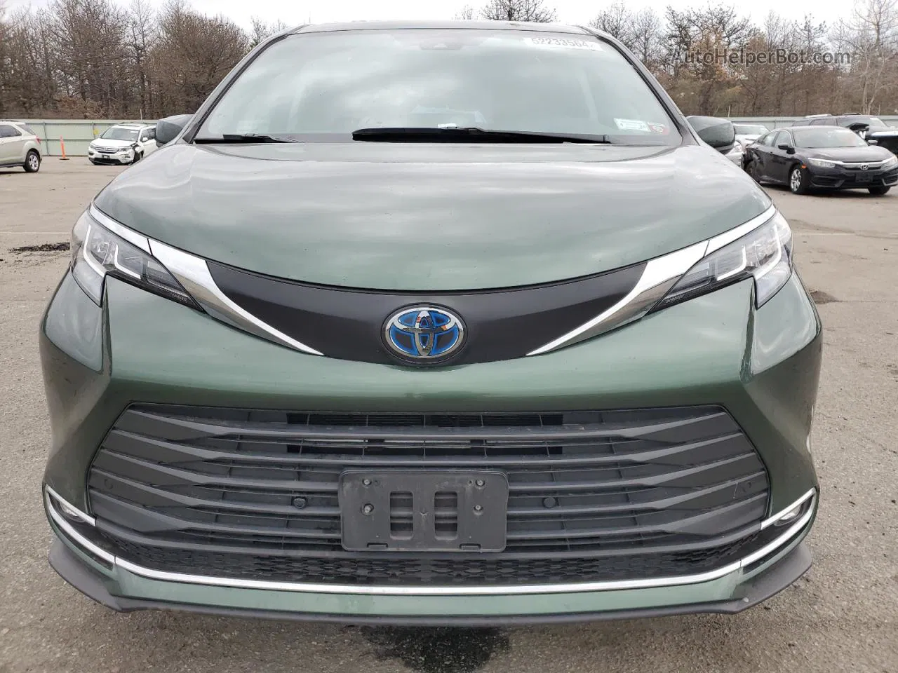 2022 Toyota Sienna Xle Green vin: 5TDJRKEC8NS102613