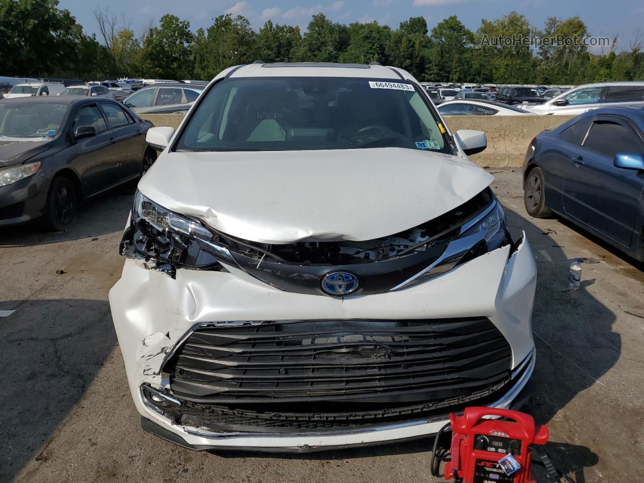 2022 Toyota Sienna Xle White vin: 5TDJSKFC2NS047062