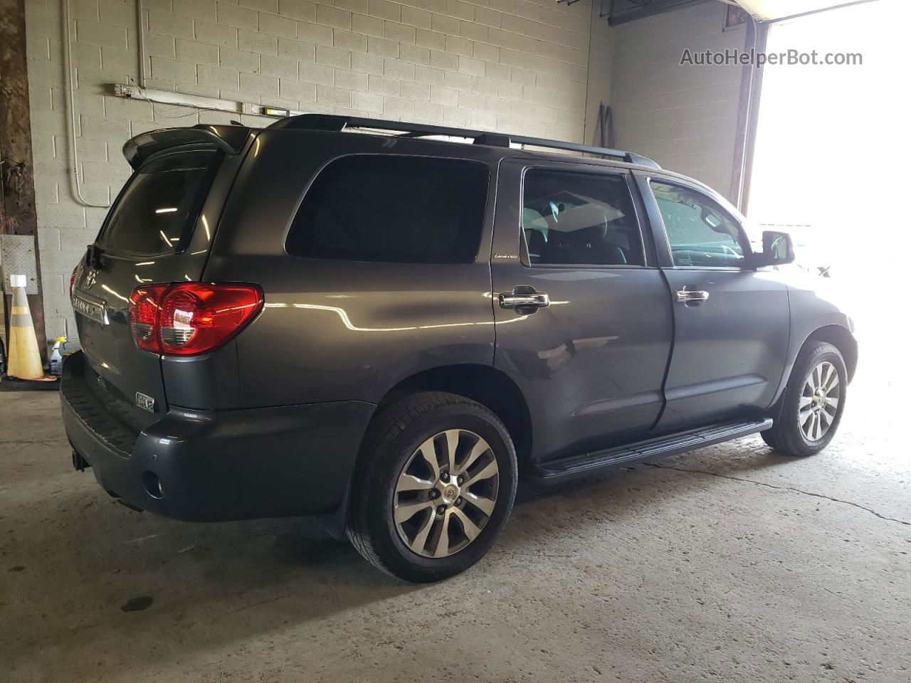 2016 Toyota Sequoia Limited Charcoal vin: 5TDJY5G18GS145366