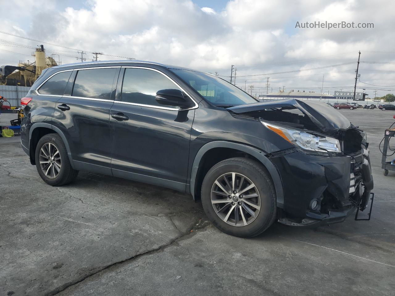 2019 Toyota Highlander Se Черный vin: 5TDJZRFH2KS574224