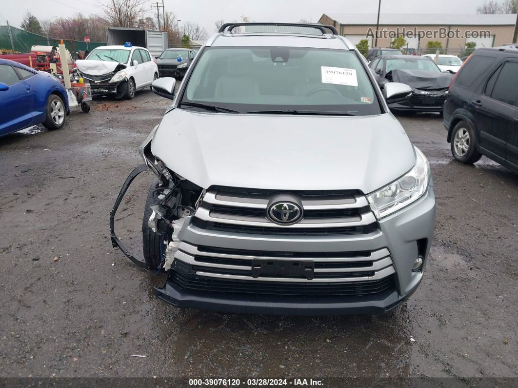 2019 Toyota Highlander Xle Silver vin: 5TDJZRFH2KS725403