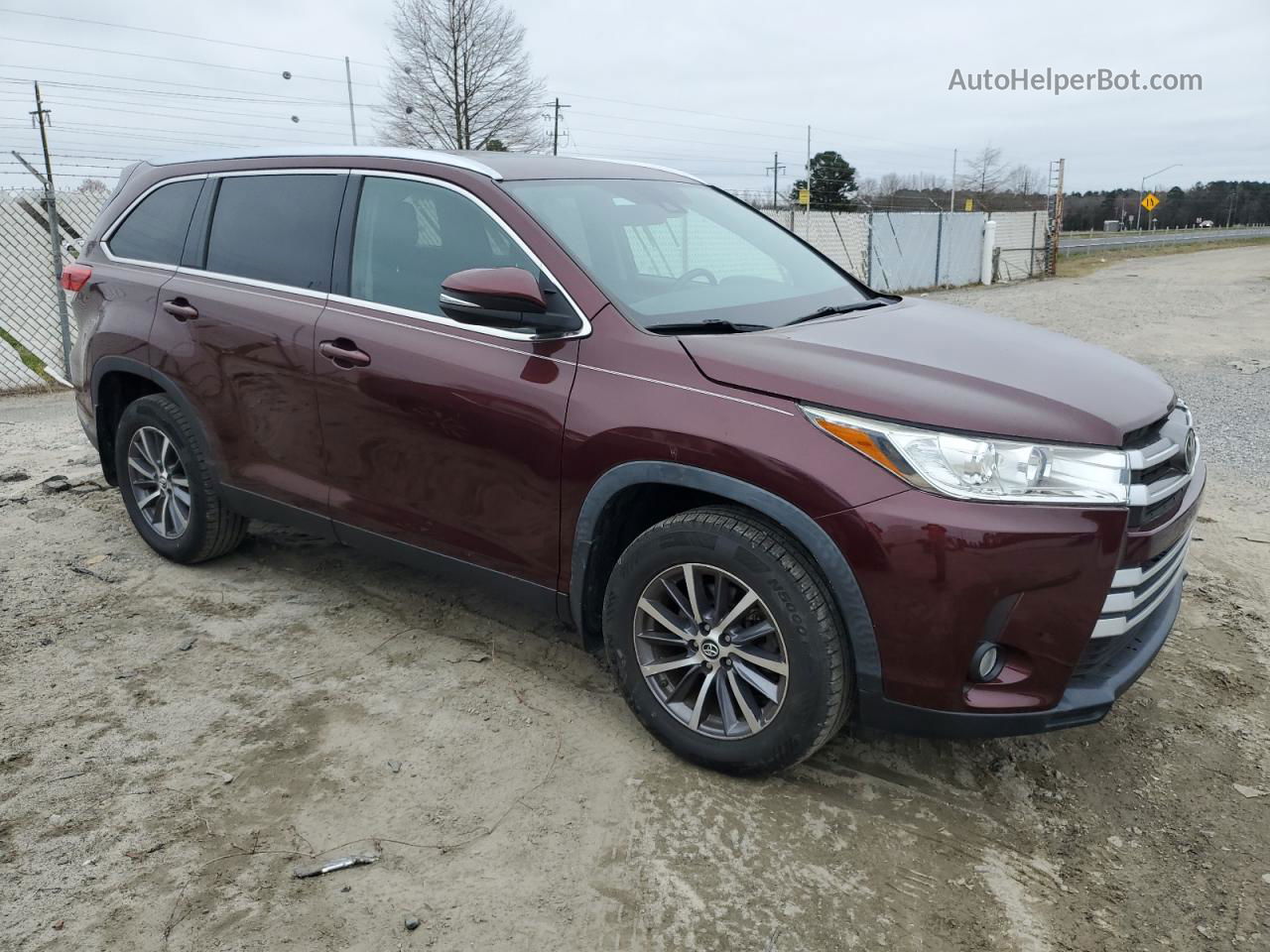 2019 Toyota Highlander Se Темно-бордовый vin: 5TDJZRFH2KS927626