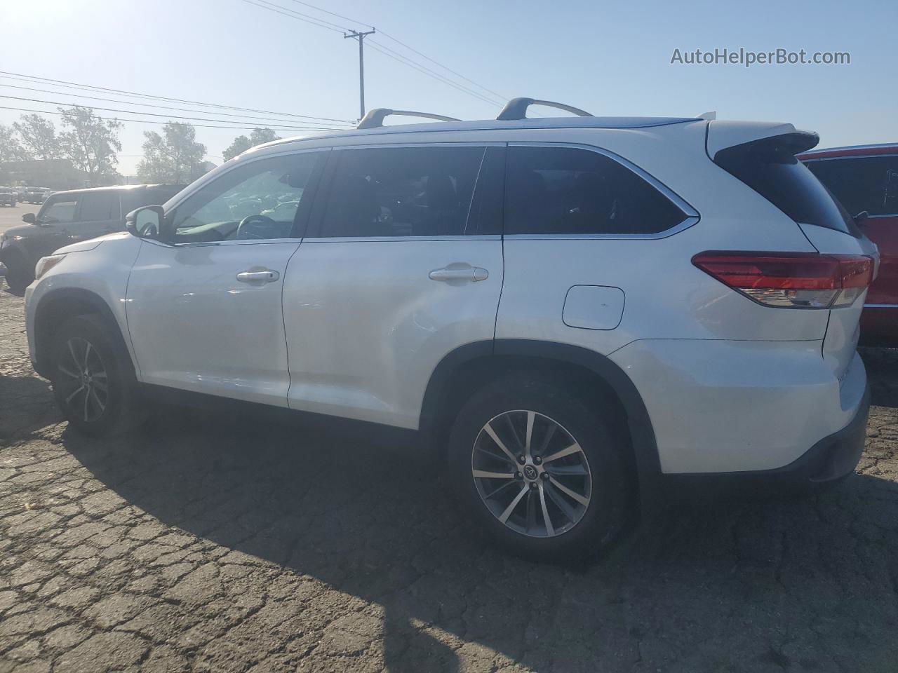 2019 Toyota Highlander Se White vin: 5TDJZRFH3KS949814