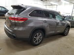 2019 Toyota Highlander Se Gray vin: 5TDJZRFH4KS575570