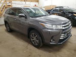 2019 Toyota Highlander Se Gray vin: 5TDJZRFH4KS575570