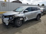 2019 Toyota Highlander Se Silver vin: 5TDJZRFH4KS618742