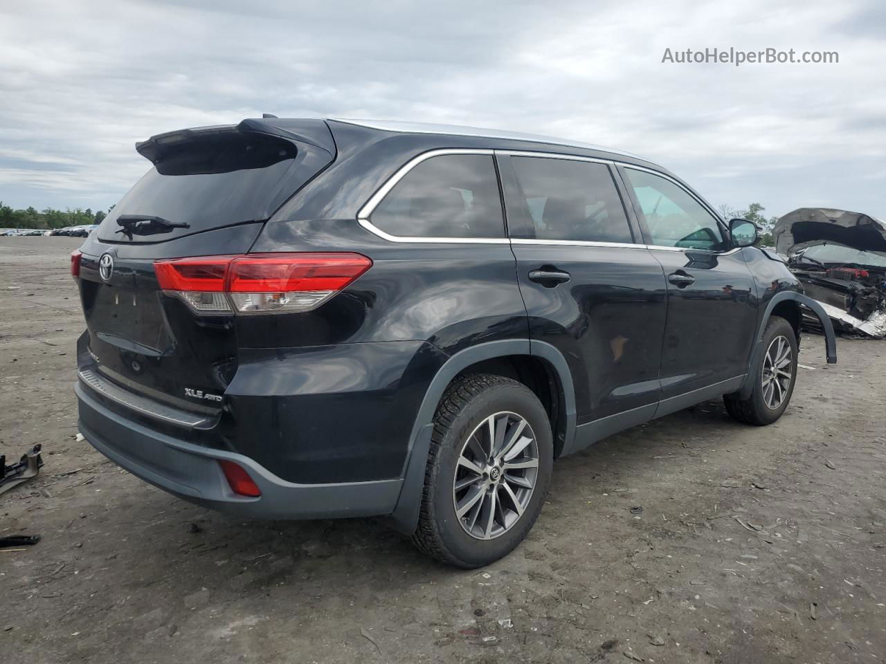 2019 Toyota Highlander Se Black vin: 5TDJZRFH5KS566781