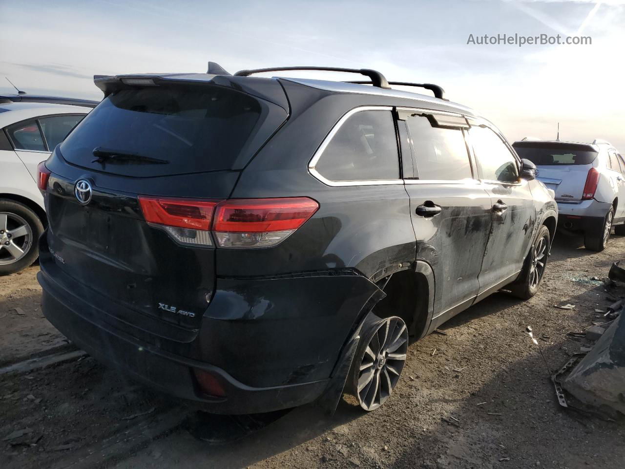 2019 Toyota Highlander Se Черный vin: 5TDJZRFH5KS594046