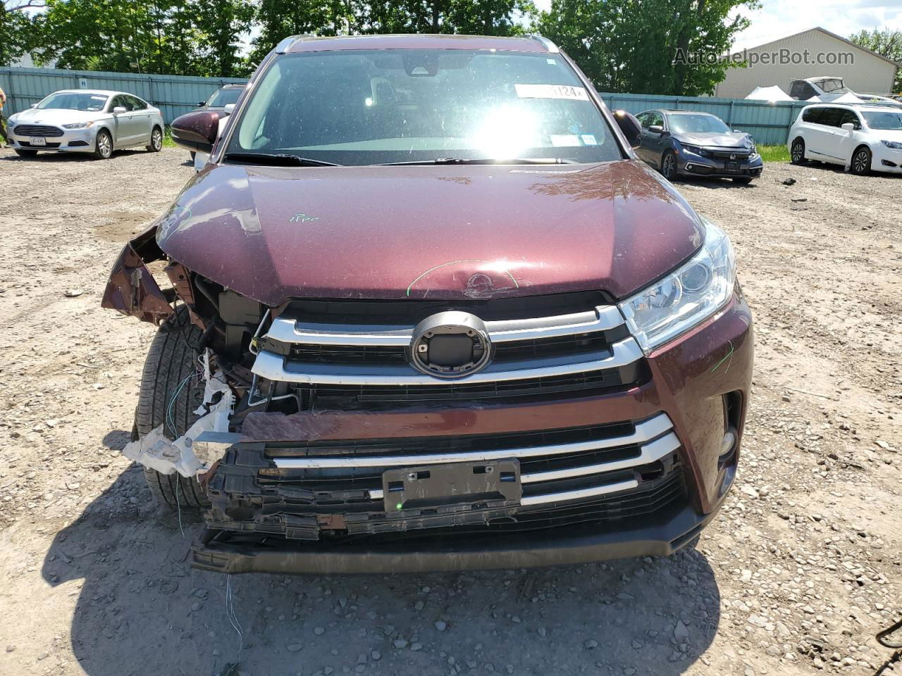 2019 Toyota Highlander Se Burgundy vin: 5TDJZRFH5KS718588