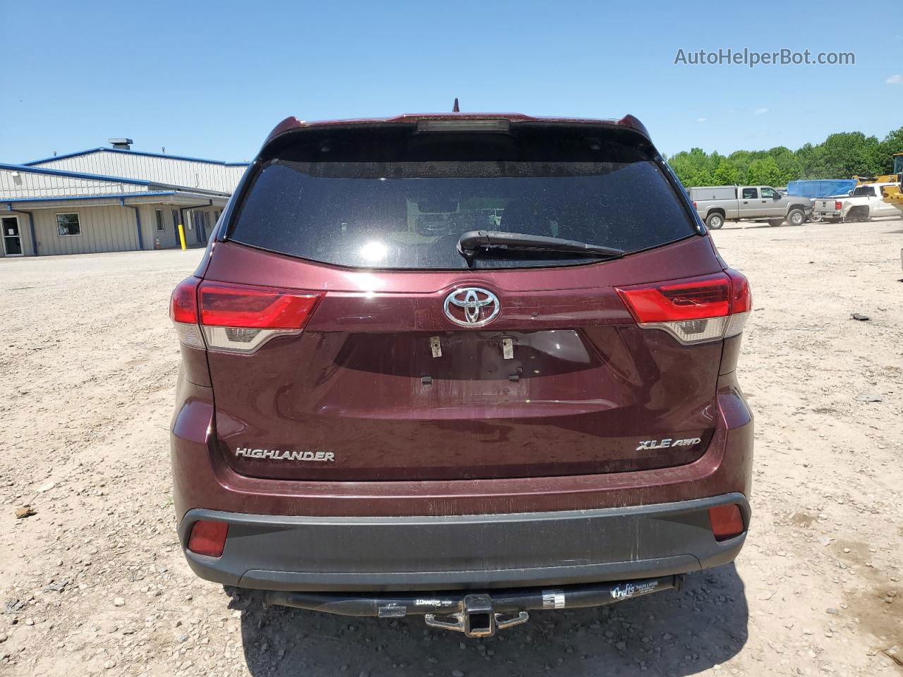 2019 Toyota Highlander Se Burgundy vin: 5TDJZRFH5KS718588