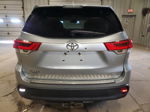 2019 Toyota Highlander Se Серебряный vin: 5TDJZRFH5KS923358