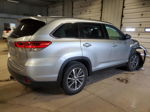 2019 Toyota Highlander Se Серебряный vin: 5TDJZRFH5KS923358