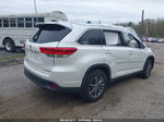 2019 Toyota Highlander Xle White vin: 5TDJZRFH7KS952280