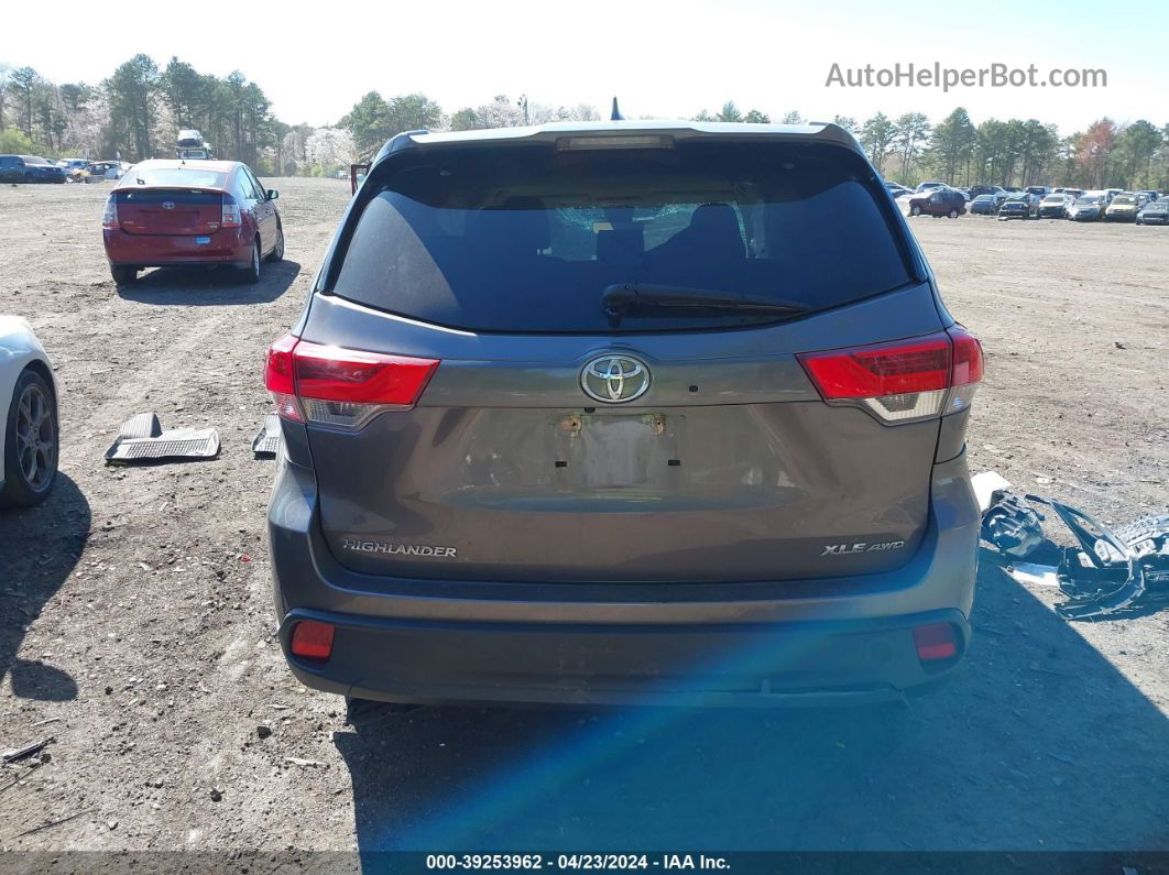 2019 Toyota Highlander Xle Серый vin: 5TDJZRFH8KS594865