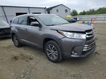 2019 Toyota Highlander Se Gray vin: 5TDJZRFH9KS601841