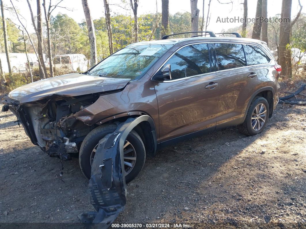 2019 Toyota Highlander Xle Brown vin: 5TDJZRFH9KS987905