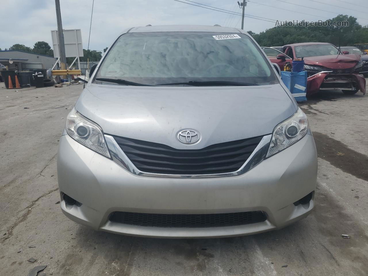 2014 Toyota Sienna Le Silver vin: 5TDKK3DC0ES499959