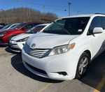2015 Toyota Sienna Le 8 Passenger vin: 5TDKK3DC1FS594712