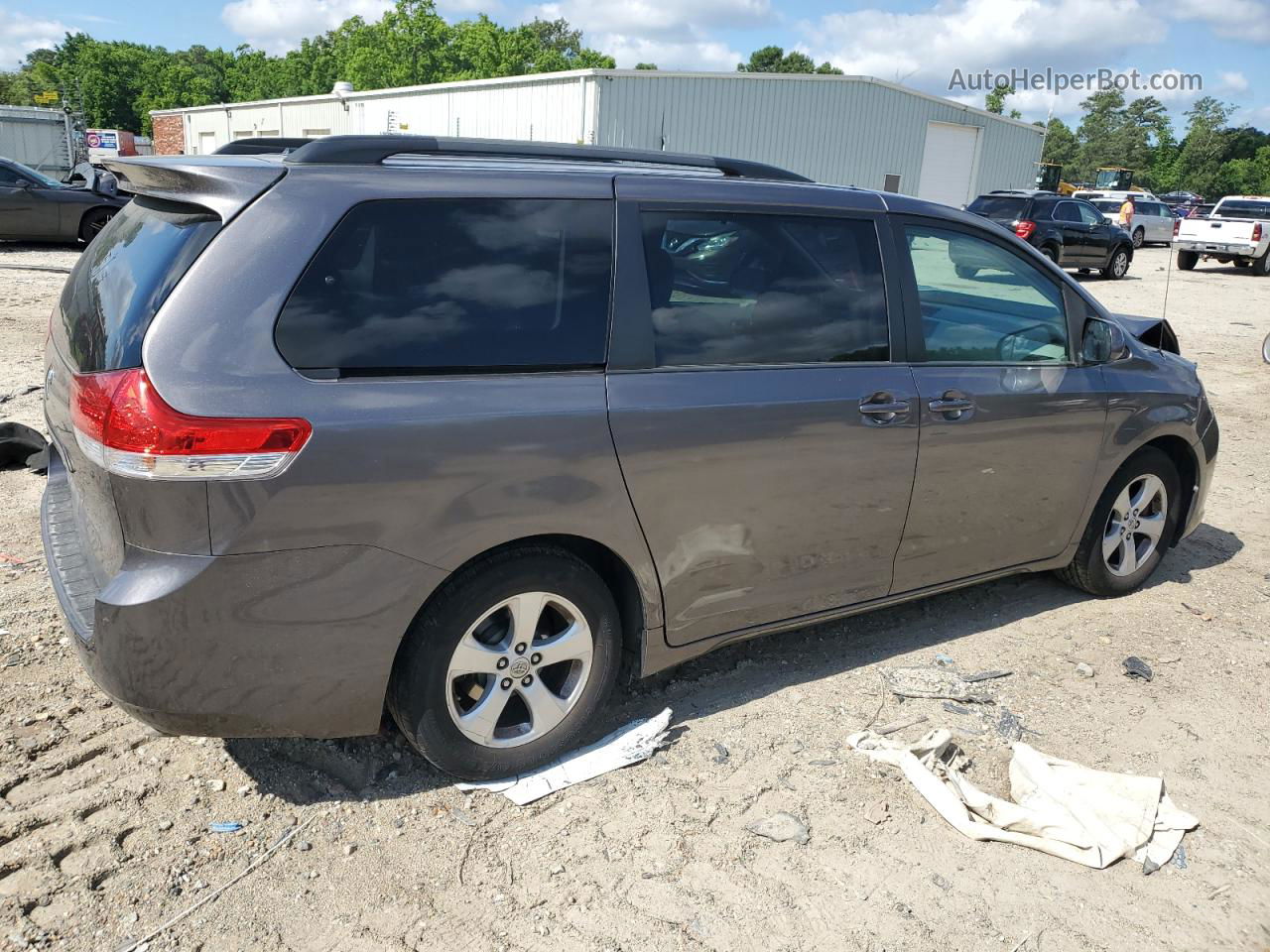 2014 Toyota Sienna Le Gray vin: 5TDKK3DC2ES481902