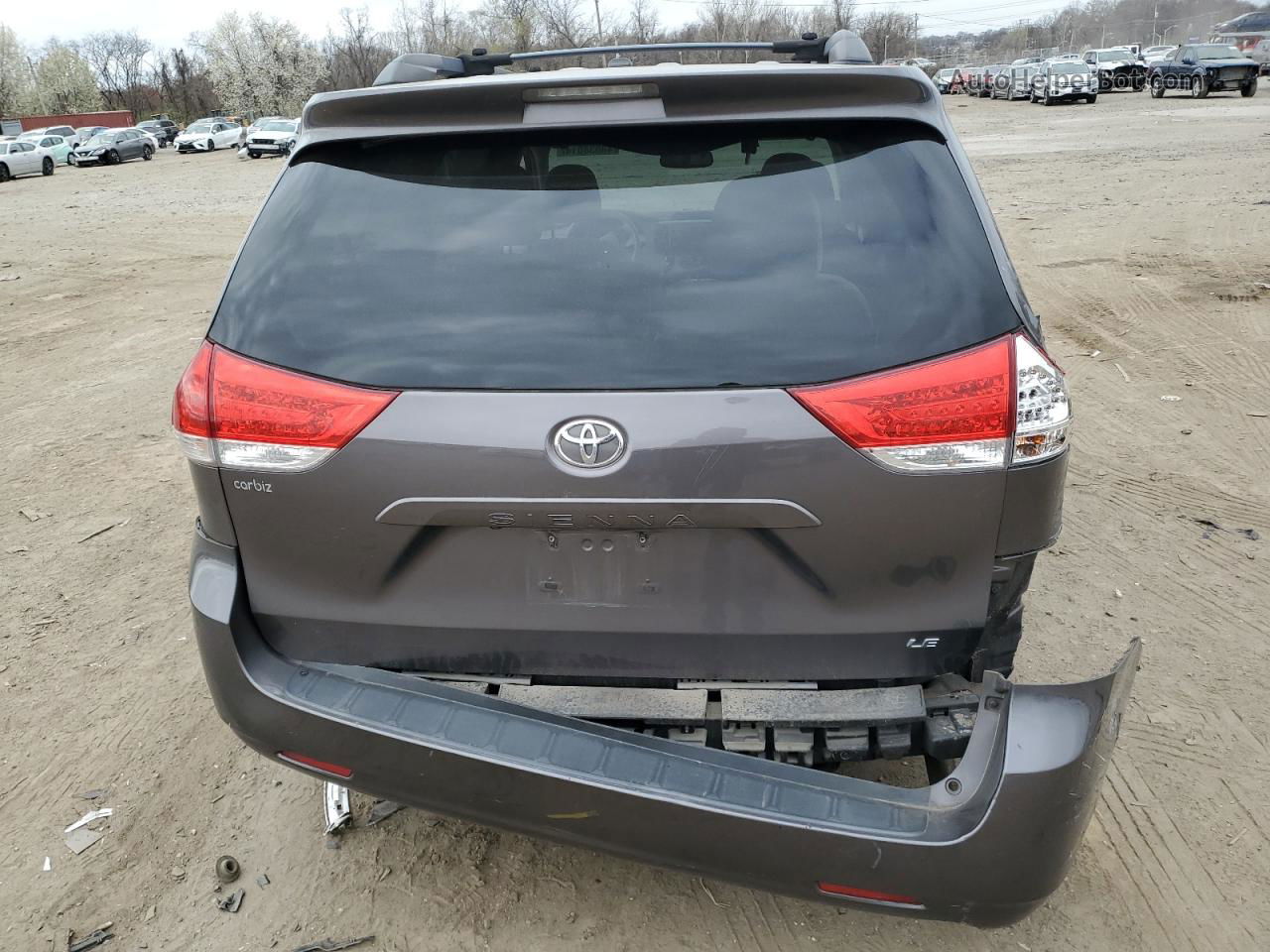 2014 Toyota Sienna Le Gray vin: 5TDKK3DC2ES495010