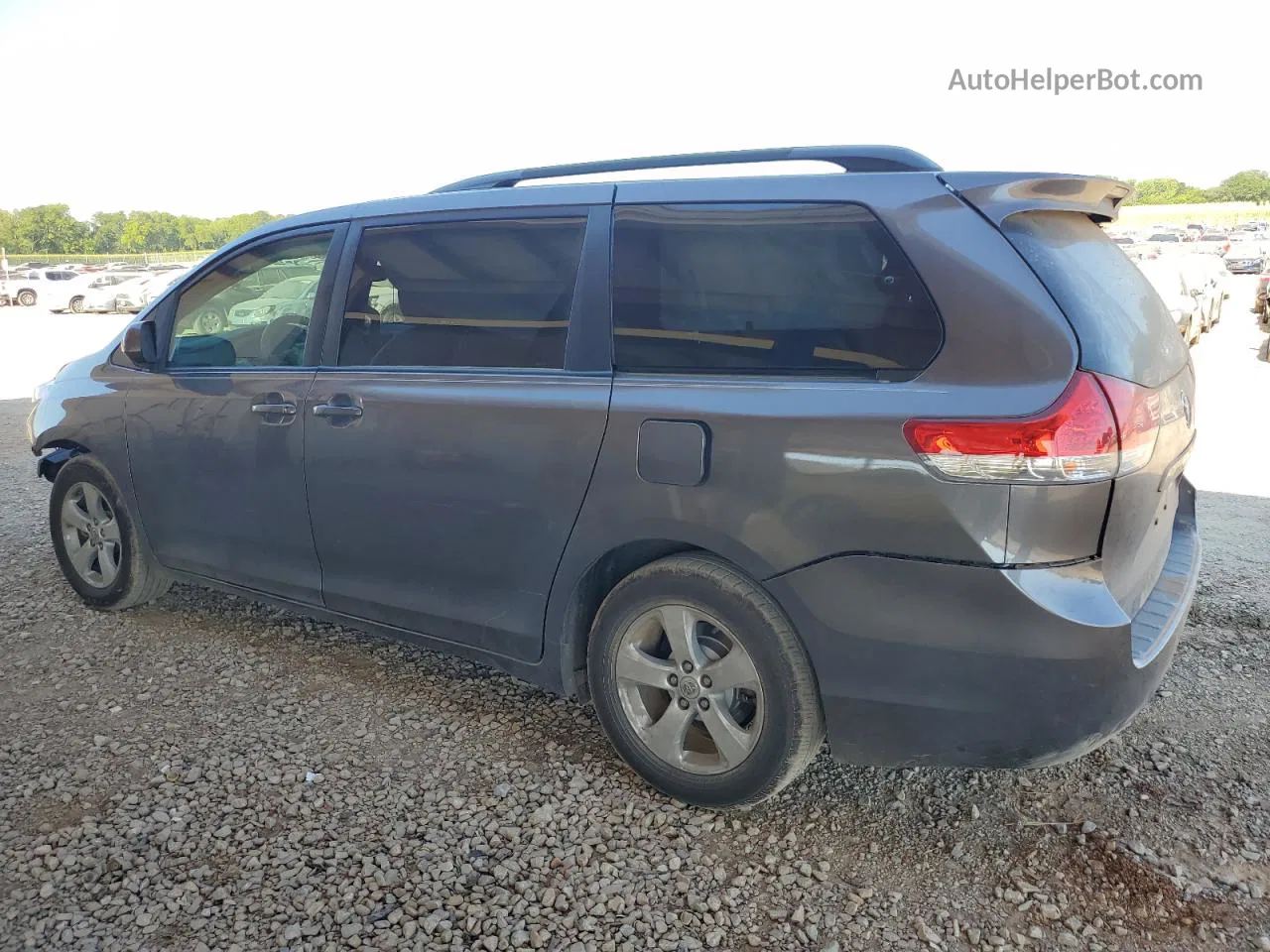 2014 Toyota Sienna Le Серый vin: 5TDKK3DC3ES417478