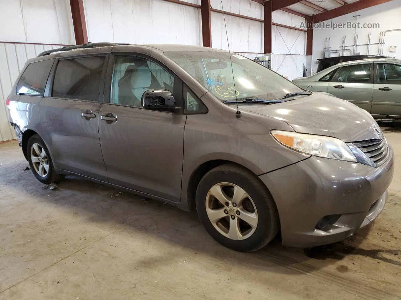 2014 Toyota Sienna Le Серый vin: 5TDKK3DC3ES492732